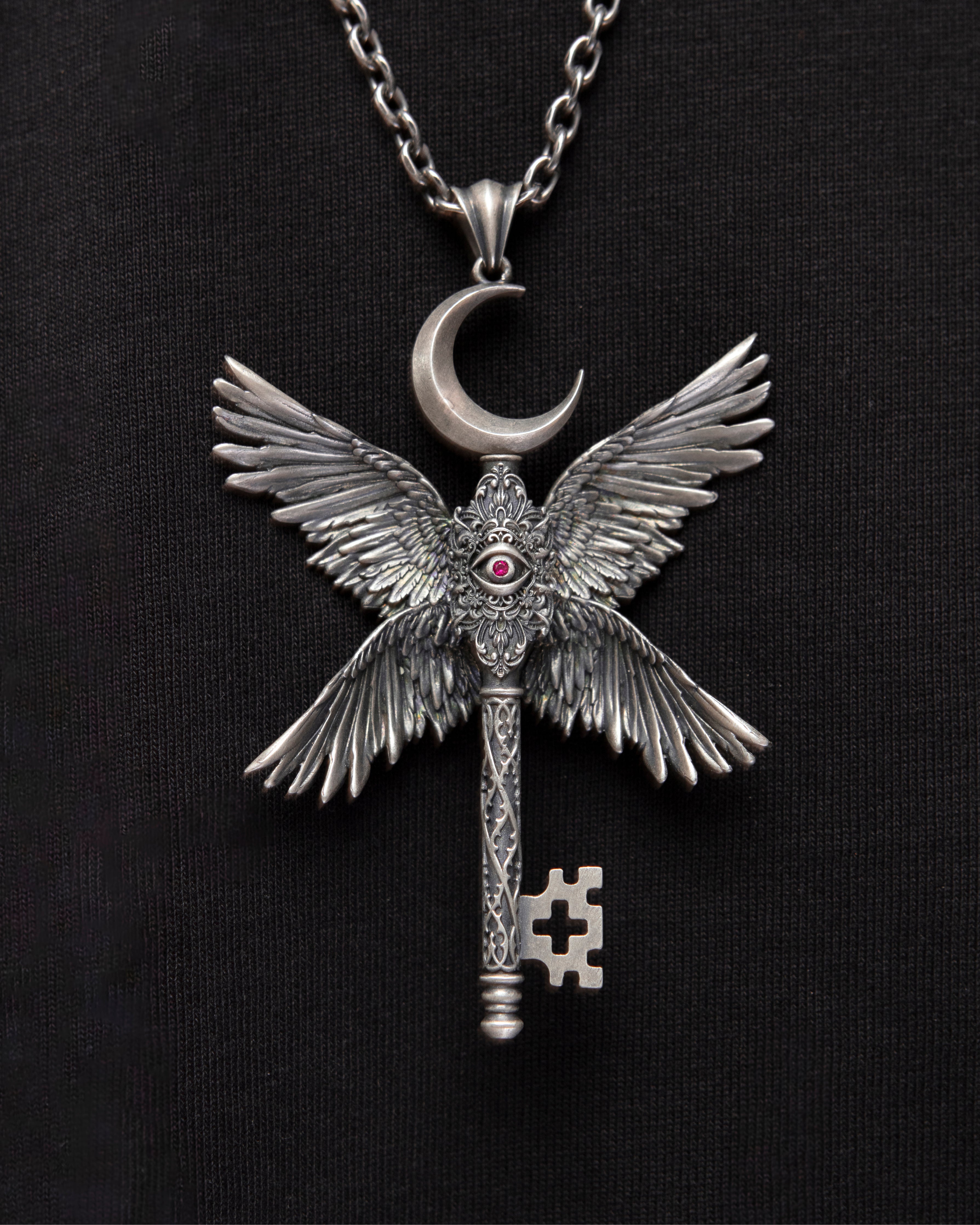 Astral Key Pendant | Zero Heroes – Zero Heroes®